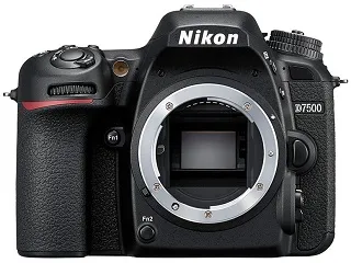 Nikon（ニコン）D7500